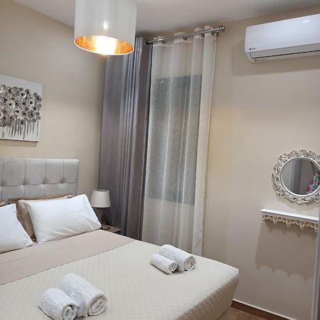 Nikola'S & Joanna'S Apartments 2 อาร์กอสโตลี ภายนอก รูปภาพ
